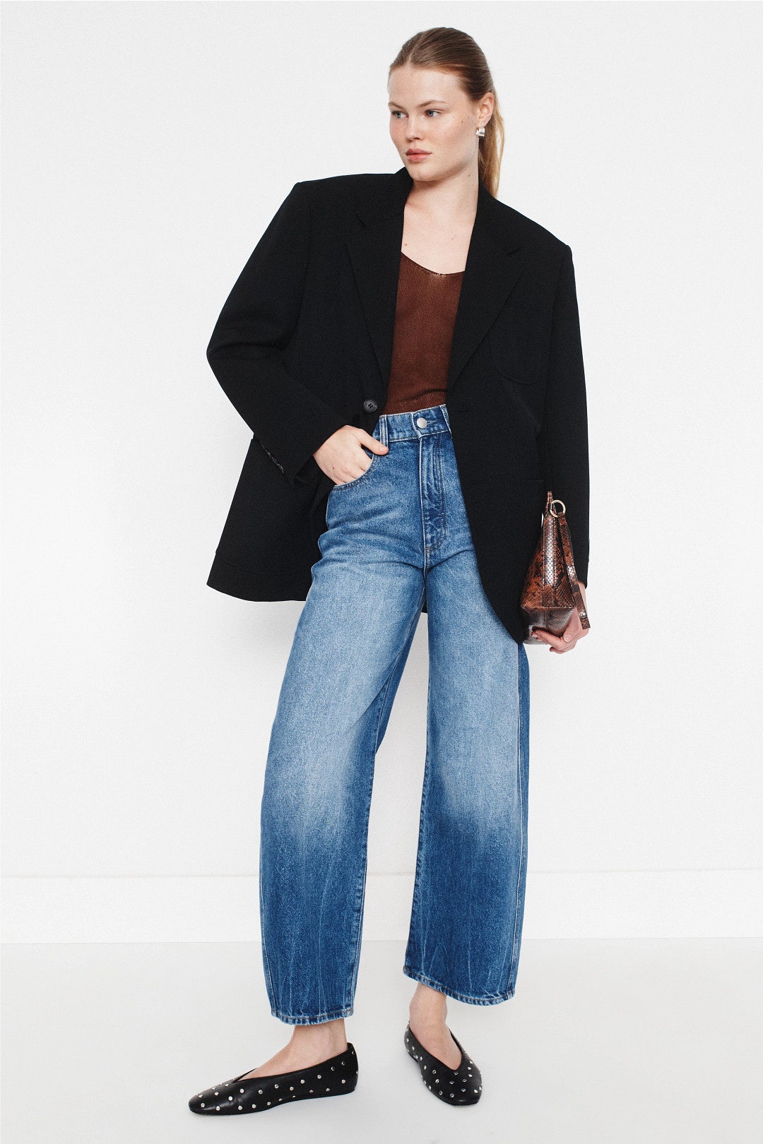 Taylor Medium Blue Relaxed Barrel Jeans by DL1961 3