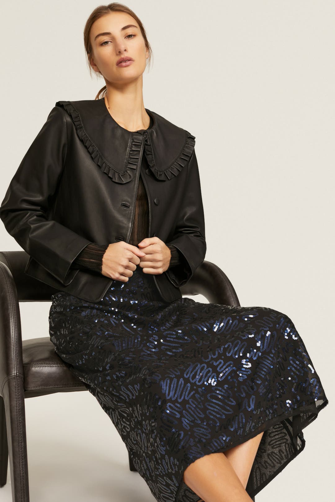 【Rixo】 Kelly sequinedミディスカート RIXO Kelly Sequined Midi Skirt in Blue | endource