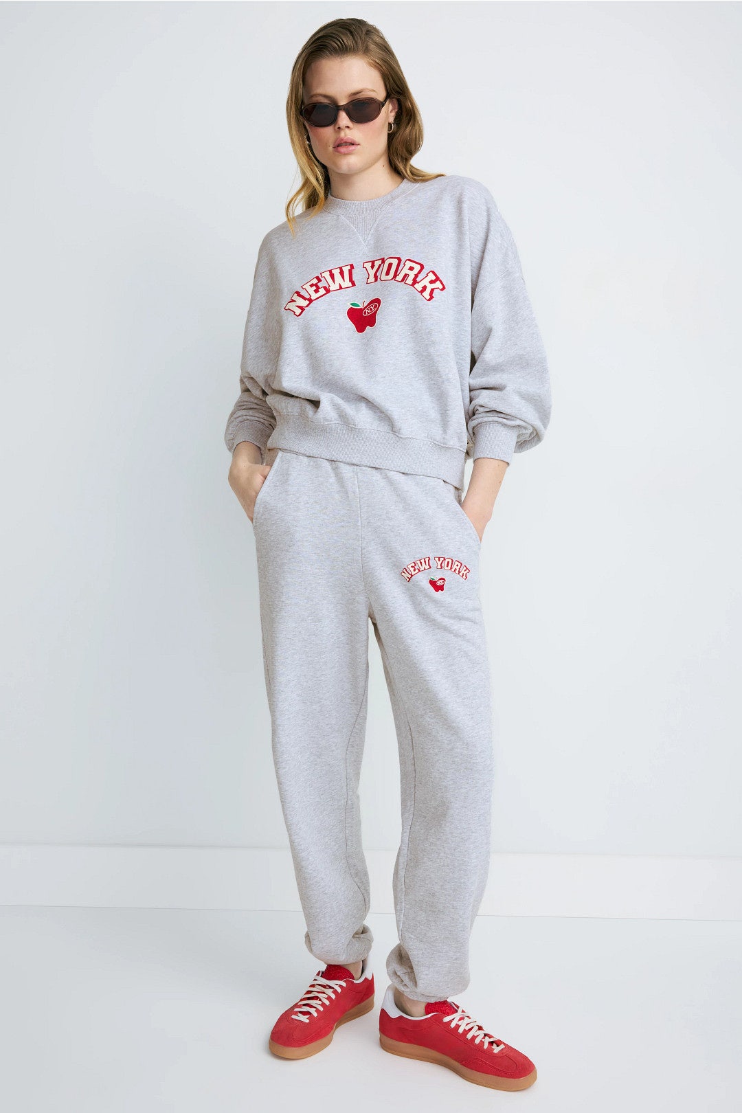 Sloane New York Sweatshirt