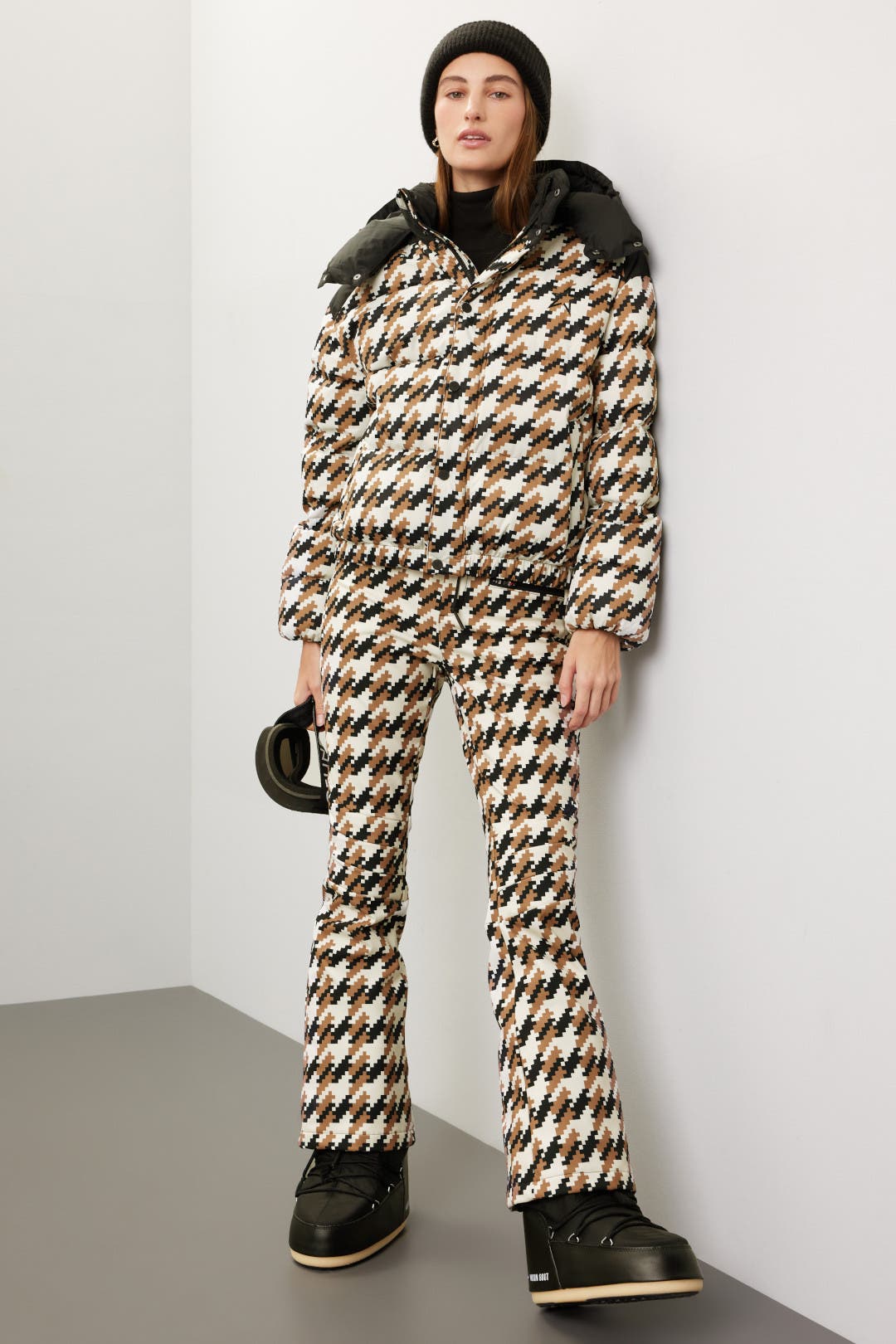 Aurora Flared Pants by Perfect Moment | Rent the Runway