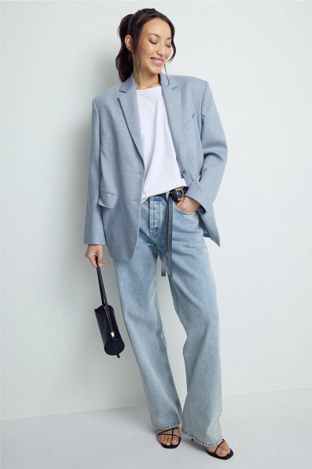 Everyday Light Wash Mid Rise Straight Leg Jeans by Still Here 3