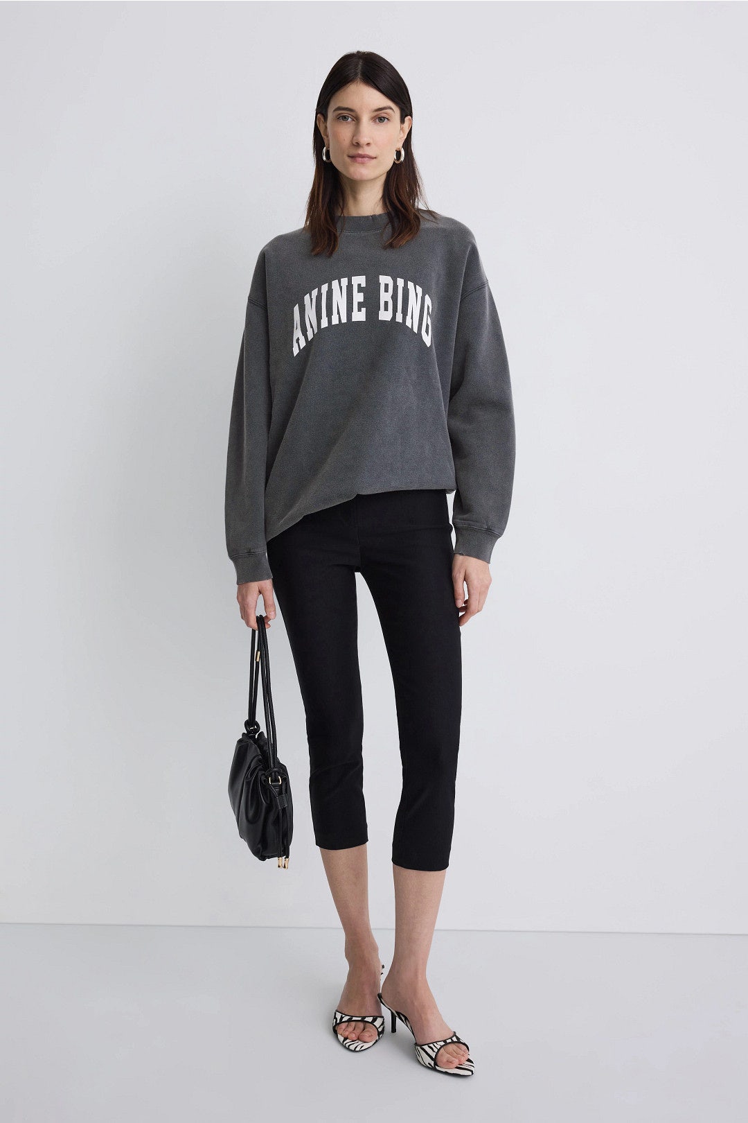 Tyler Sweatshirt by Anine Bing 3