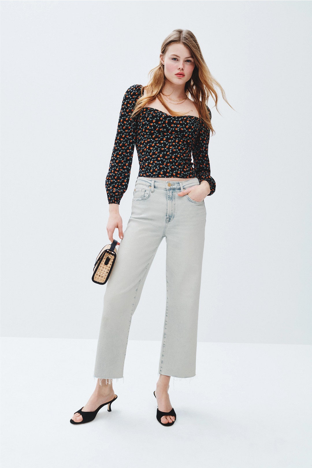 Light Wash Cropped Alexa Jeans by 7 For All Mankind 3