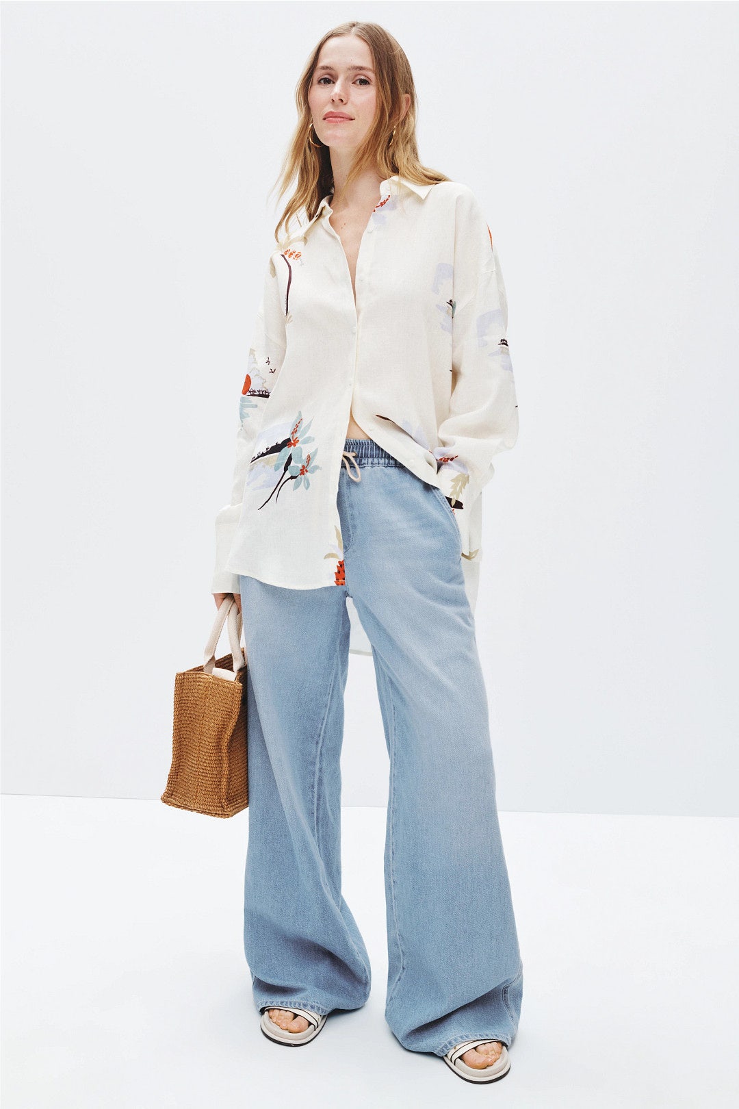 Pull On Wide Leg Jeans by 7 For All Mankind 4