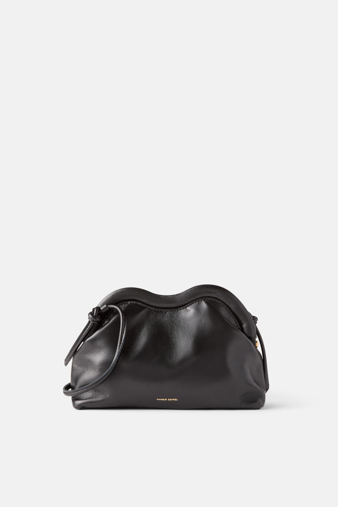 MANSUR GAVRIEL 黒エナメルバッグ Mansur Gavriel Cloud Lambskin Leather Clutch Bag | Neiman Marcus