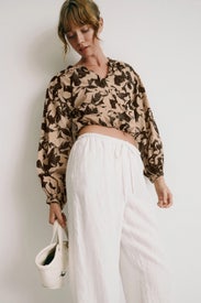 Balloon Sleeve Cropped Top by Ellen Tracy