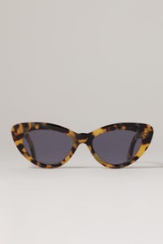 Brown Pamela Sunglasses by Illesteva