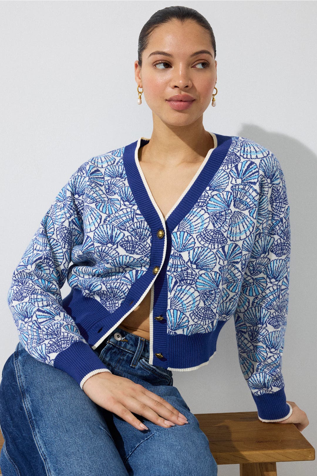 Rowan Heart Jacquard Knit Cardigan by Alexia Admor | Rent the Runway