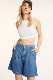 Hepburn Short by DL1961