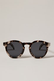 White Tortoise Leonard II Sunglasses by Illesteva