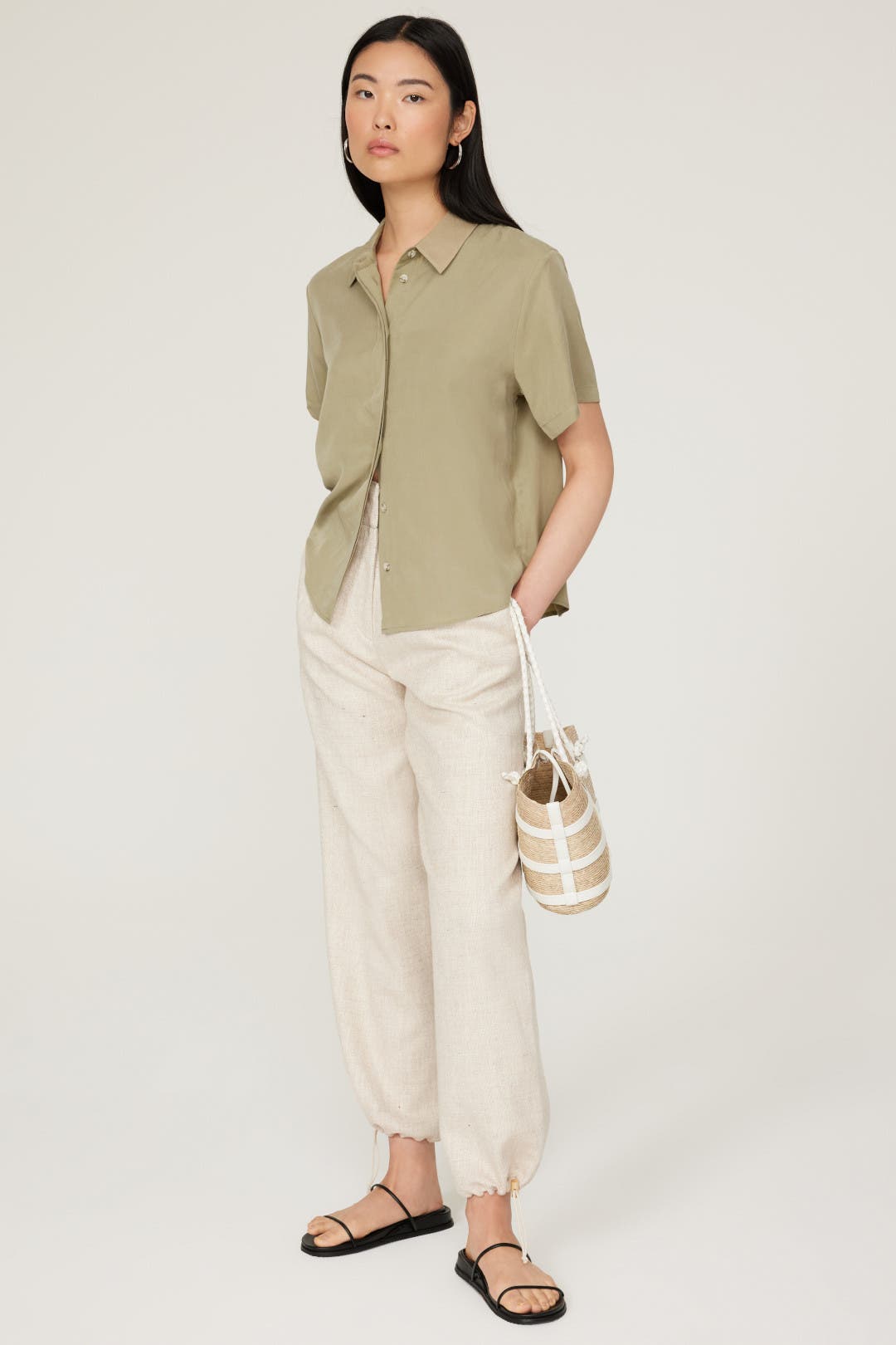 『SAMSOE SAMSOE』AGNETA TROUSERS パンツ Agneta Pants by Samsoe | Rent the Runway