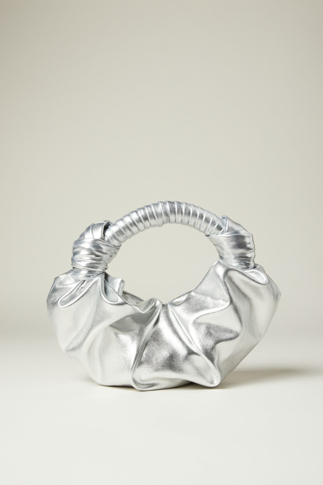 【SIMONMILLER】Crystal Lopsy Bag Crystal-Lopsy-Bag-in-Black-