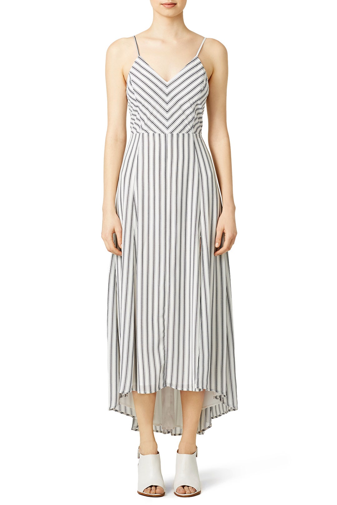Ville Maxi by Line + Dot 0