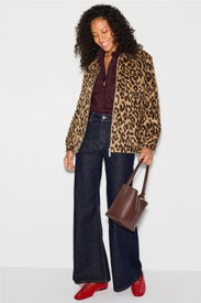 Nilea Flare Jeans by Baum und Pferdgarten