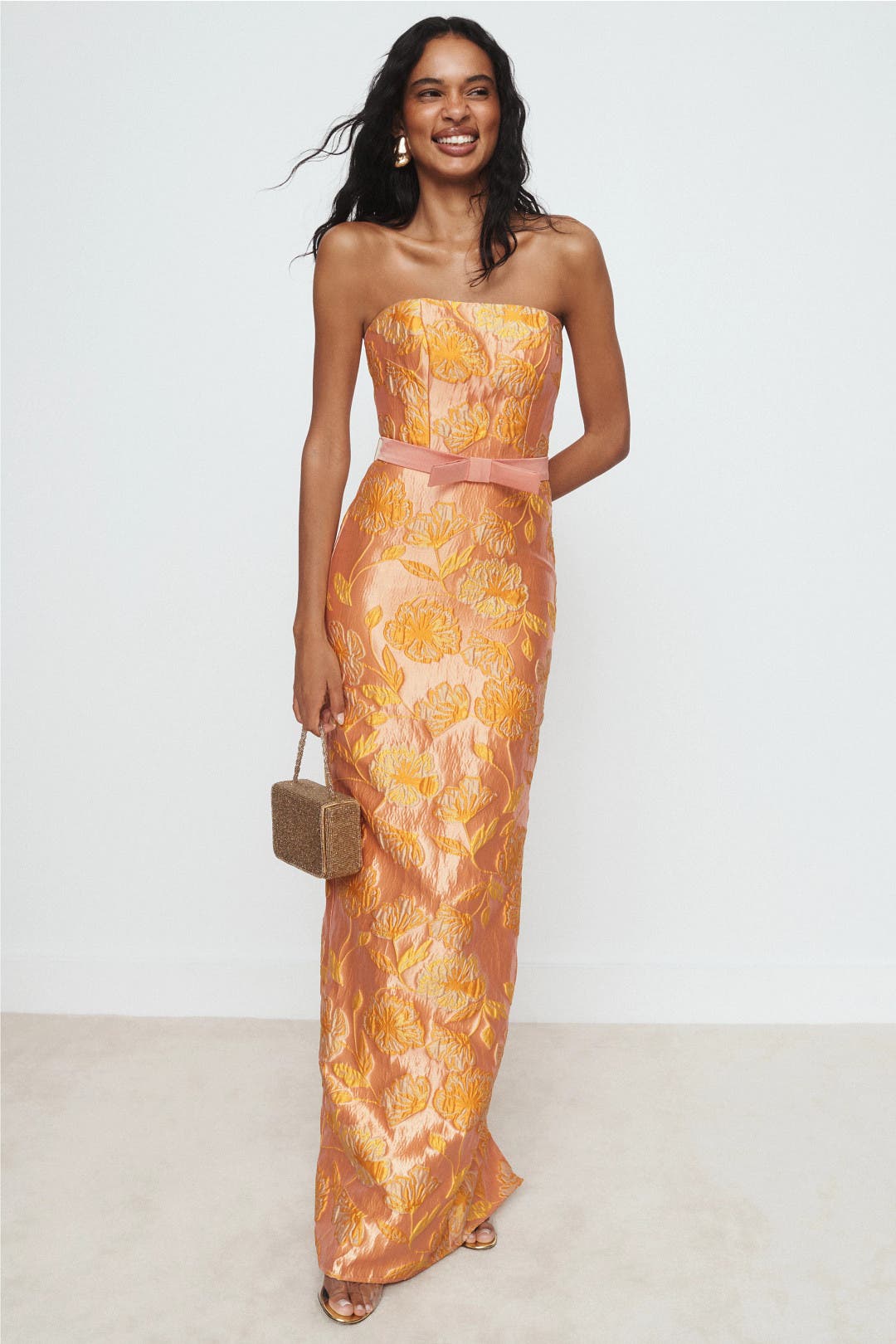 rent evening dresses online NOVA OCTO