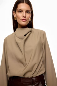 Draped Wool Top by Róhe