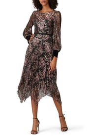 Floral Lace Pleated Dress by NISSA