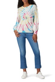 Lilah Sweatshirt by Saylor
