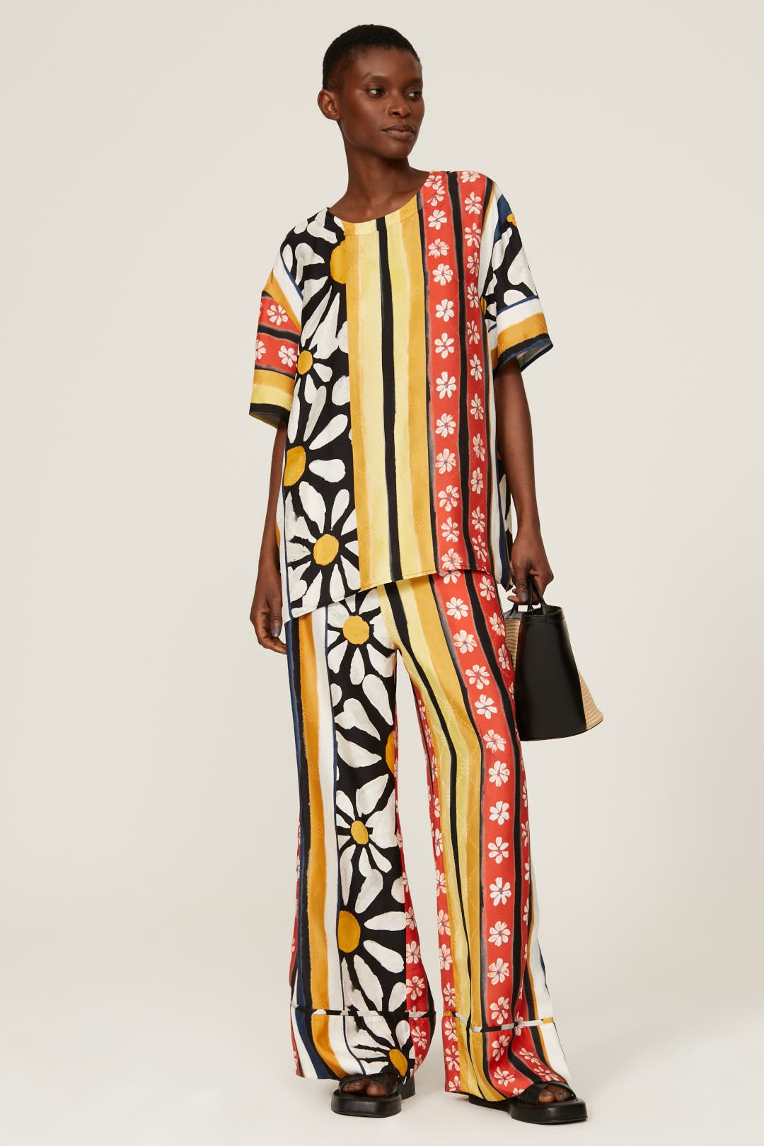 【関税＆送料込み】Marni Flared Trousers With Floral Print Women's Trousers and Shorts | Official Online Store | Marni