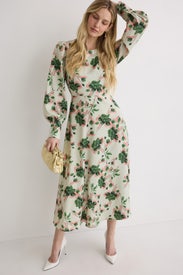 Sophie Floral Dress by Alexia Admor