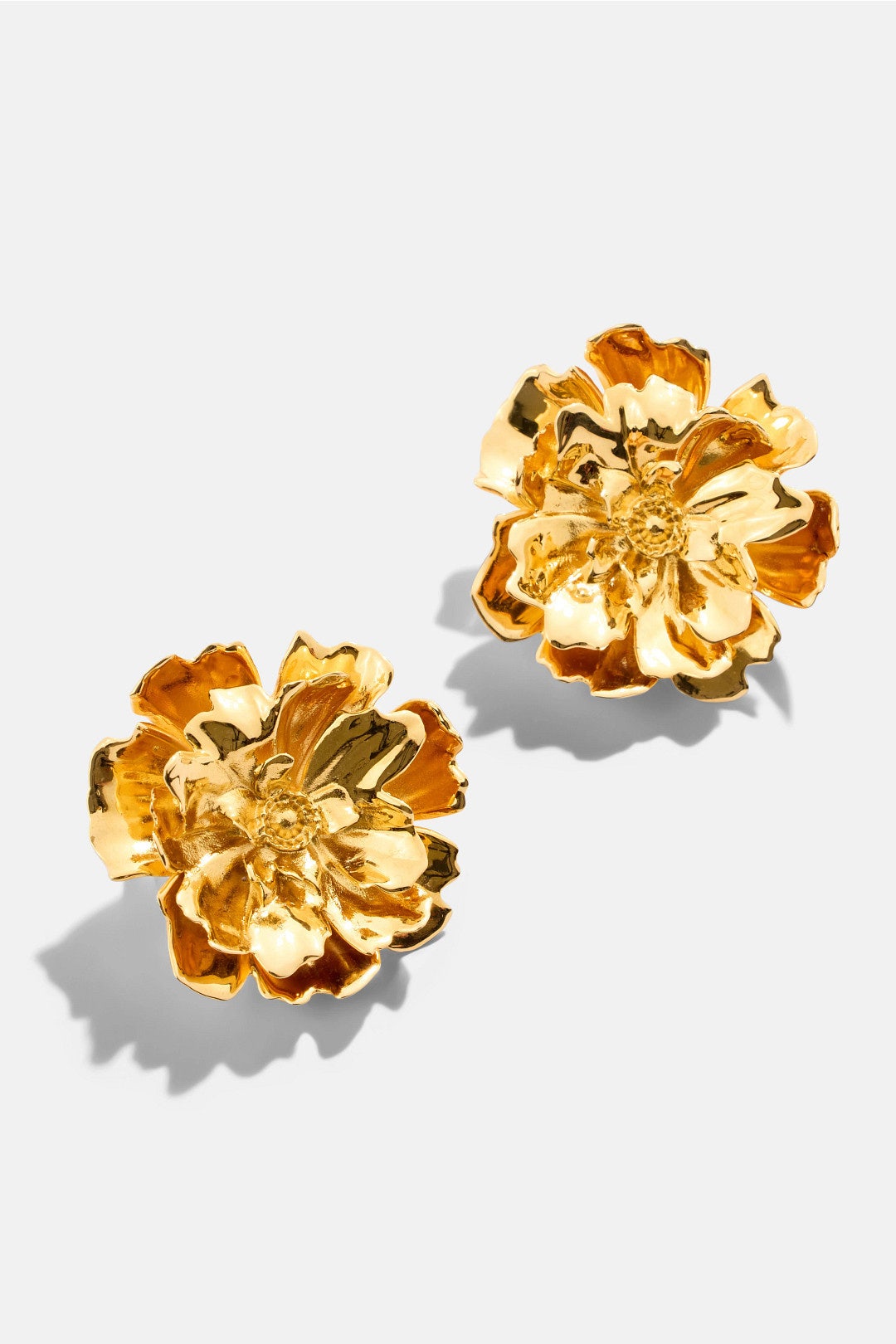 Small Peony Stud Earrings by Oscar de la Renta 1
