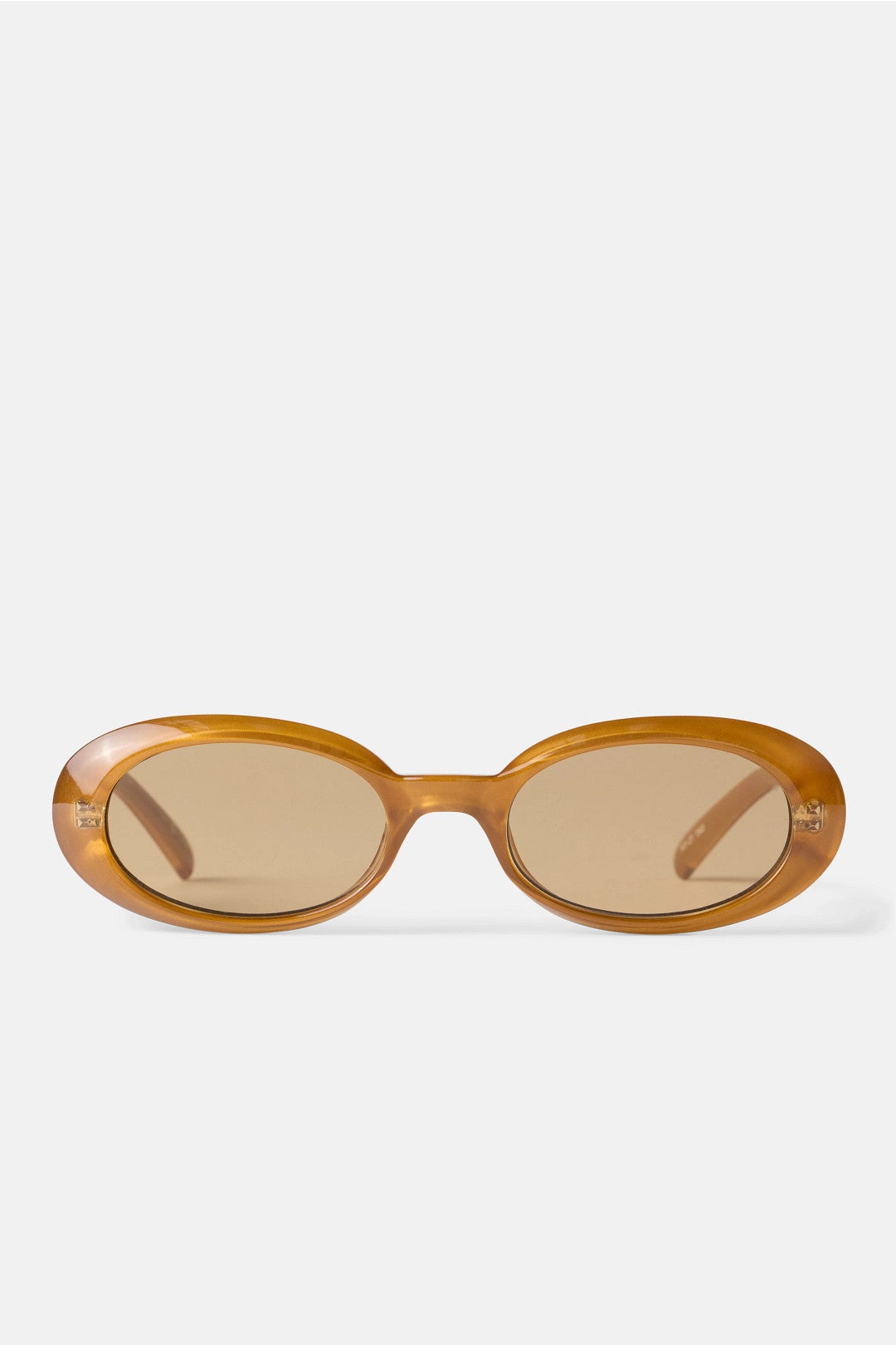 Work It Round Sunglasses by Le Specs 0