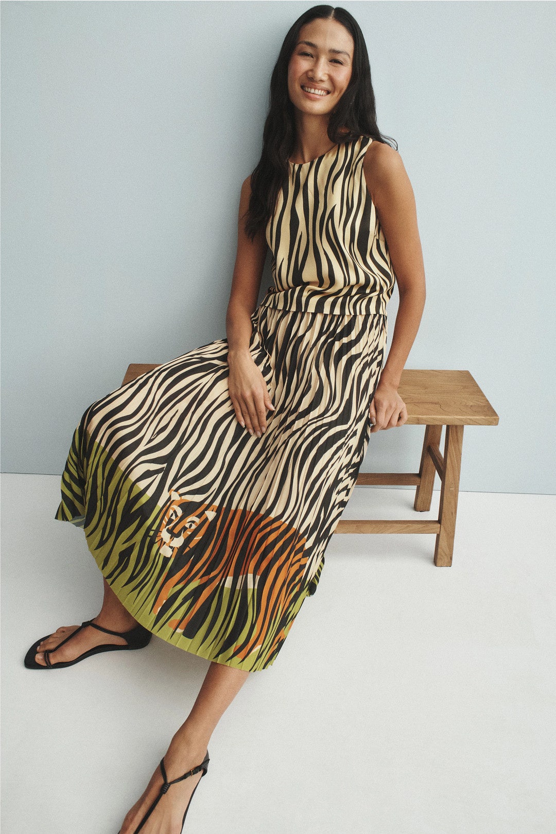 Hidden Tiger Pleated Skirt by Le Superbe 0