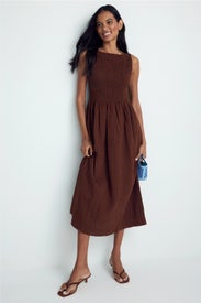 Brown Cosima Nap Dress by Hill House Home