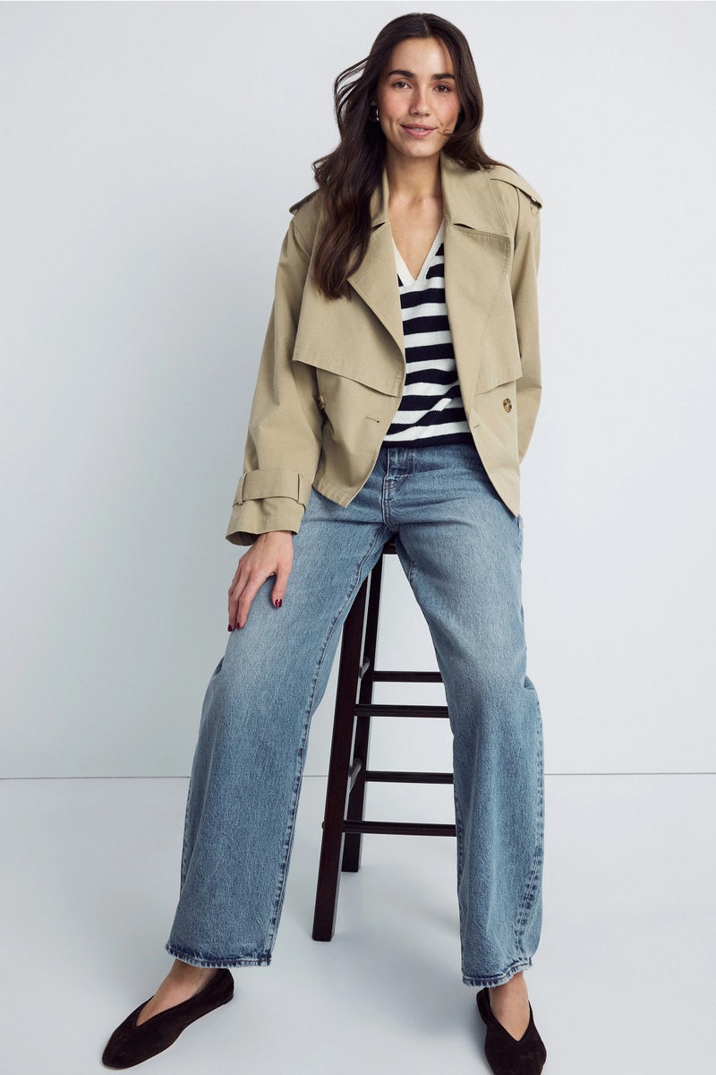 Bow Light Wash Barrel Jeans by FRAME - Photo 0