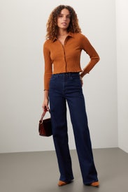 Pike Top by Rita Row