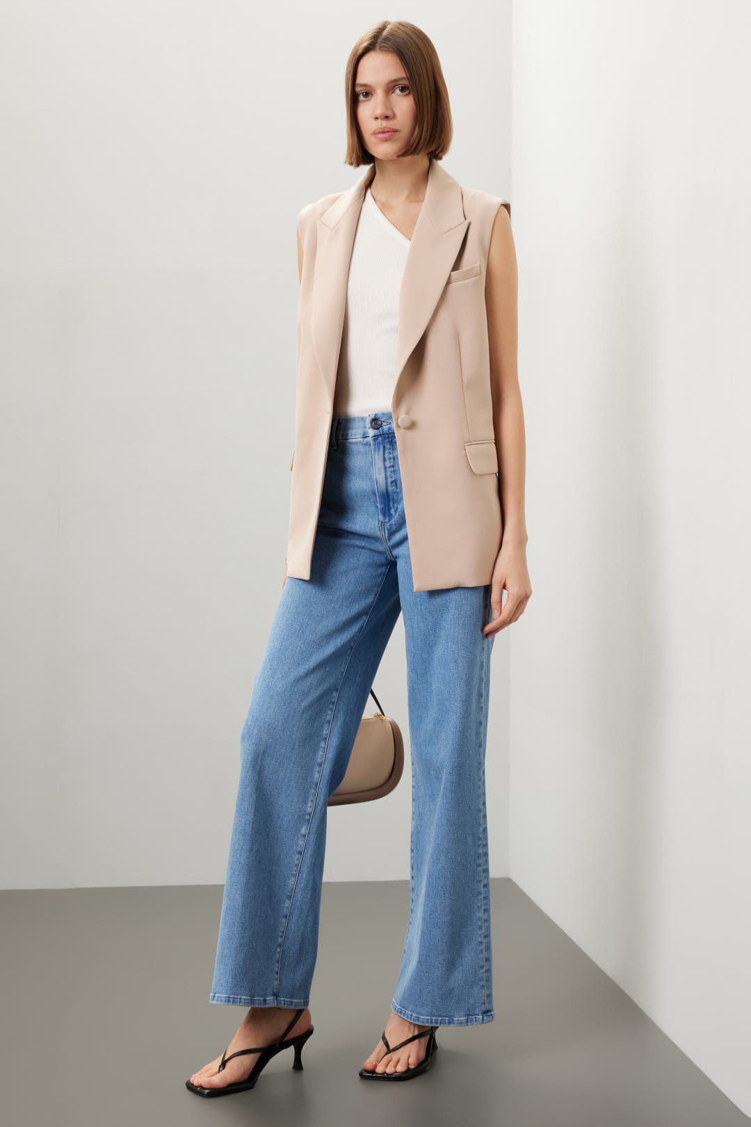 【 lelill 】 TROUSER DENIM Jude Denim Trouser by LE JEAN | Rent the Runway