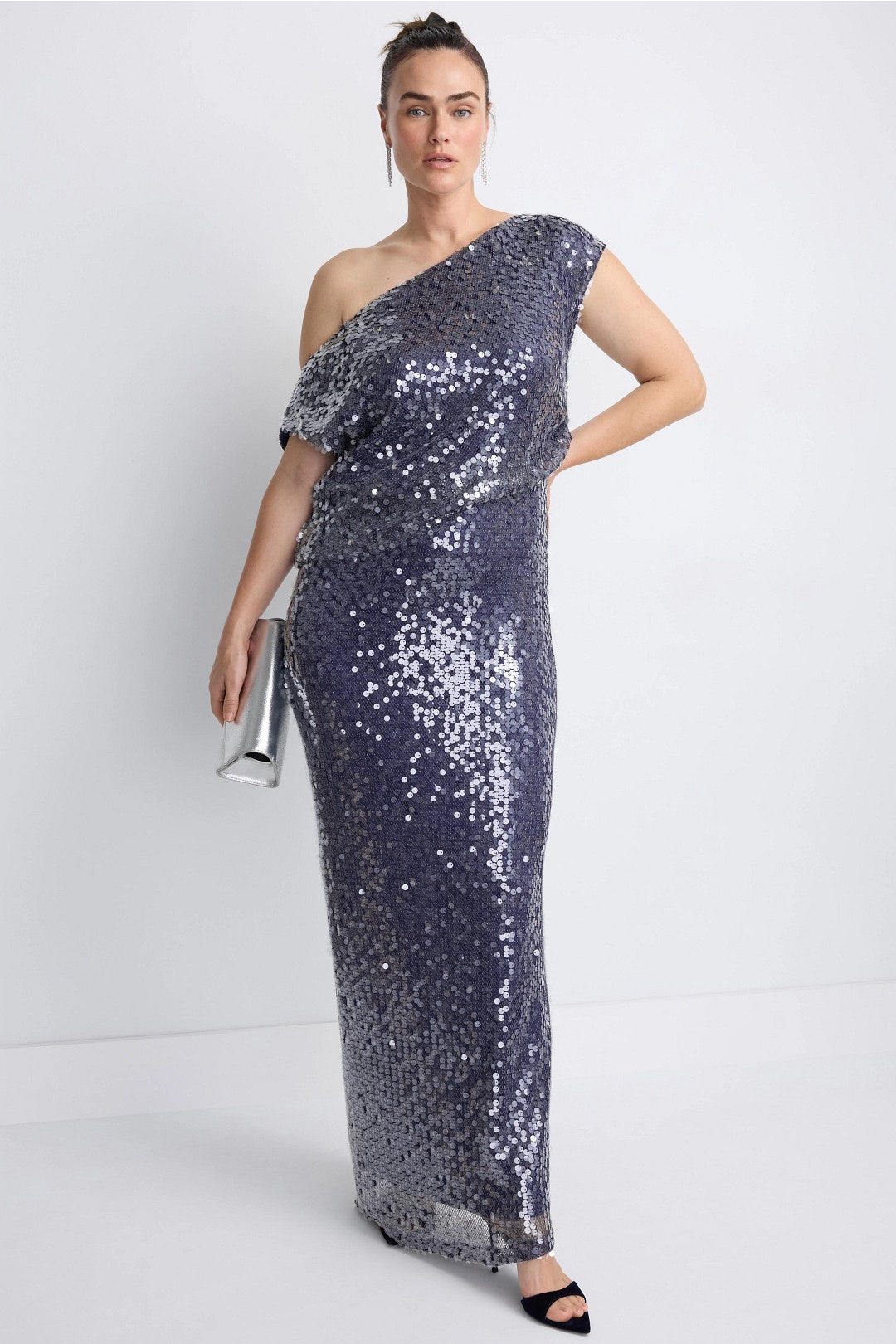 Asymmetrical Shoulder Maxi Dress by One33 Social 5