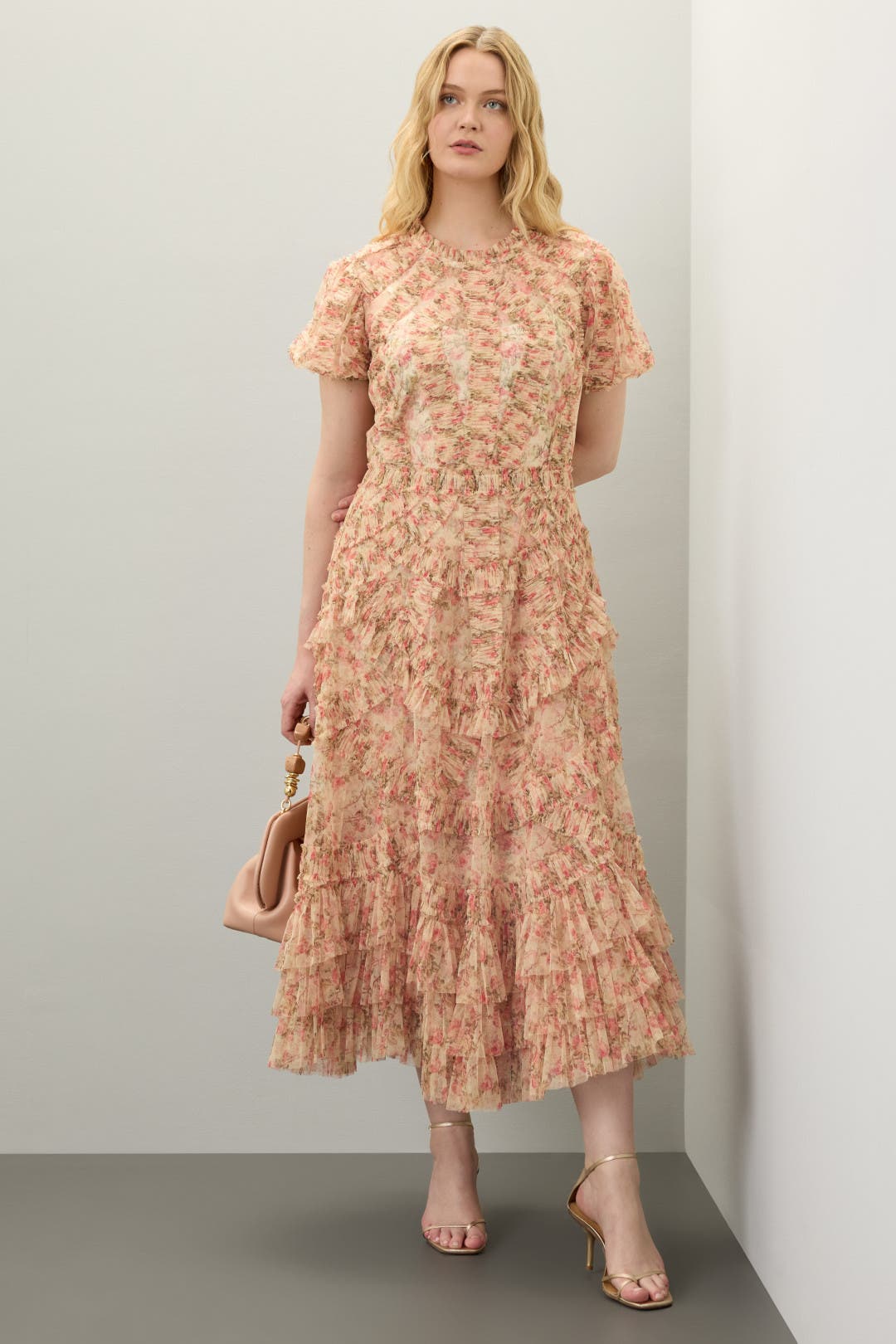 【Mac Duggal】ラッフルティアードエンブレスドフラッター Purple Ruffle Tiered Floral Chiffon Midi Dress | Mac Duggal
