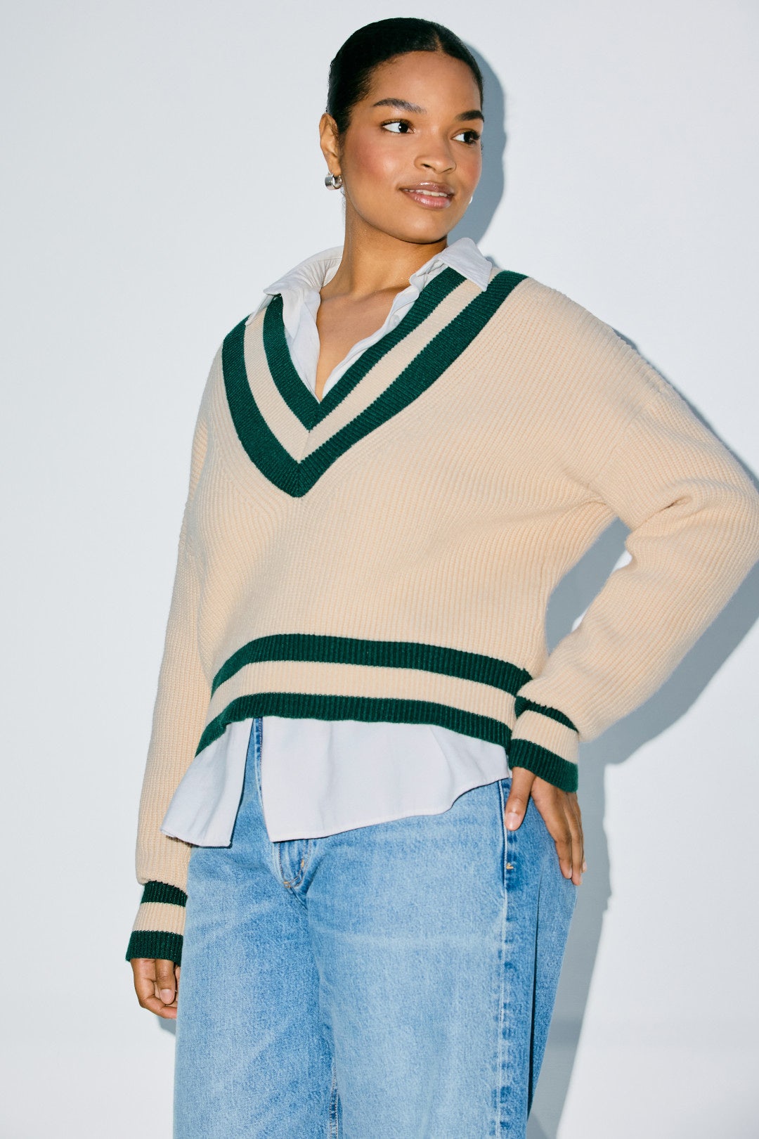 Leona V-Neck Sweater by Alexia Admor 5