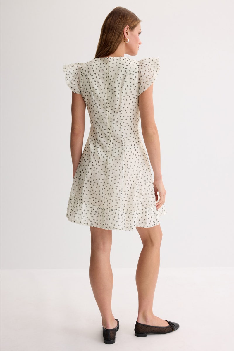 Tie Waist Flutter Sleeve Dress by CeCe - Photo 2