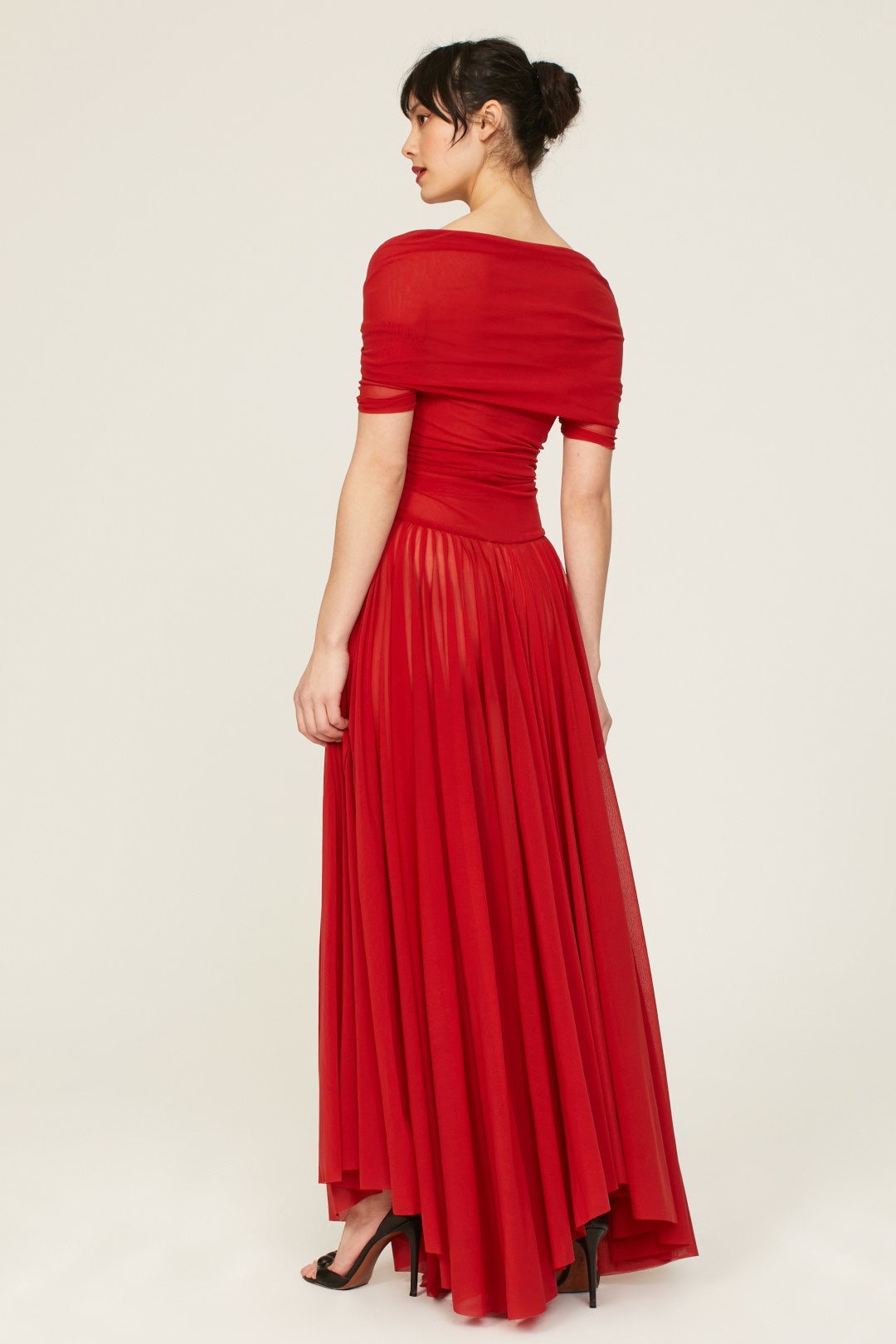 Red Tulle Gown by Philosophy di Lorenzo Serafini 2