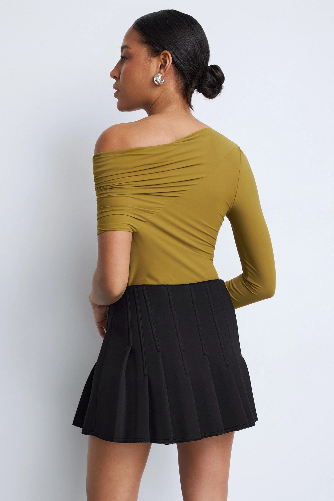Pleated Buckled Mini Skirt by Plan C 2