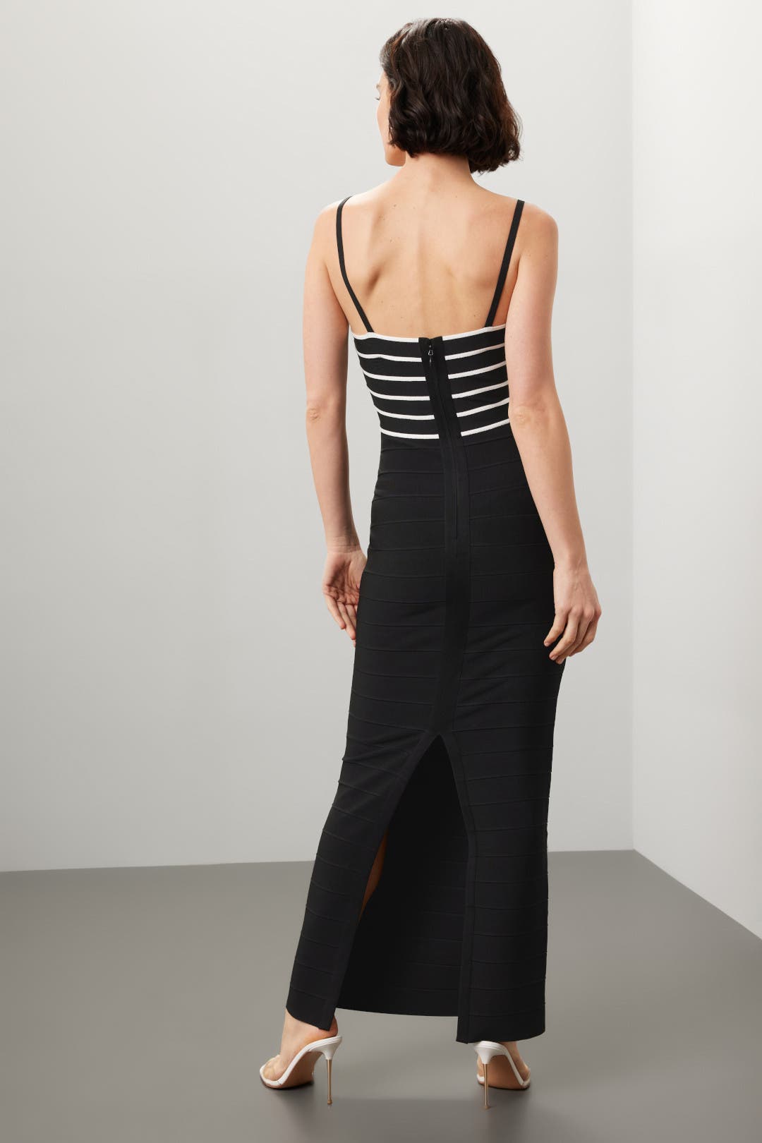 定価１５万円以上HERVE LEGER 高級バンテージドレス ワンピース新品同様 Striped Bandage Gown by Hervé Léger | Rent the Runway