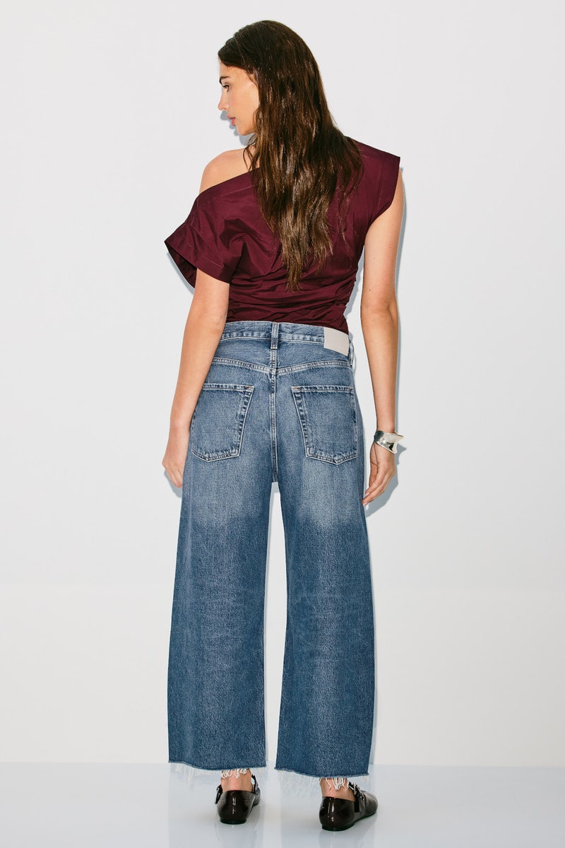 Ayla Raw Hem Cropped Wide Leg Jeans by Citizens of Humanity - Photo 2