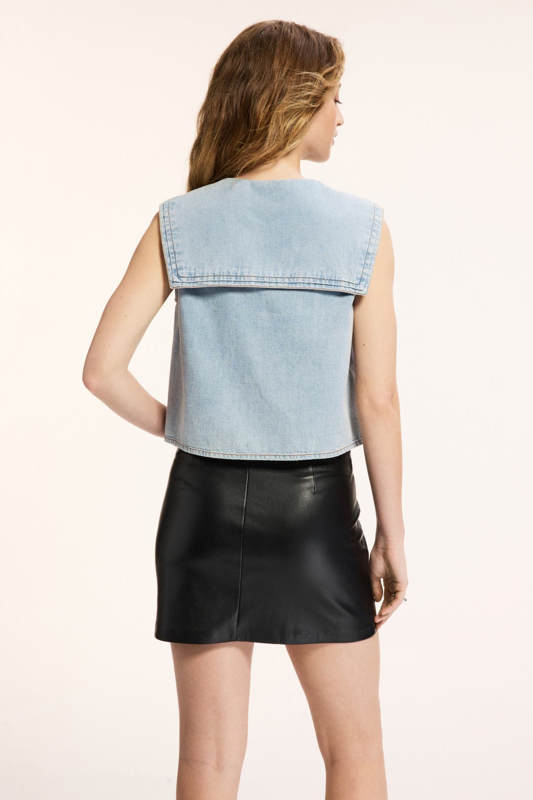 トップス yatch Yacht Club Chic Linen Halter Top – Impressions Online Boutique