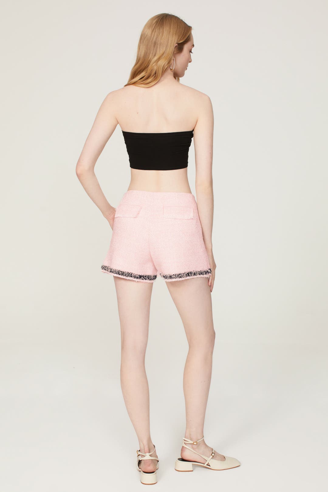 ショーツ MSGM COTTON TWEED SHORTS Pink Tweed Shorts by MSGM | Rent the Runway