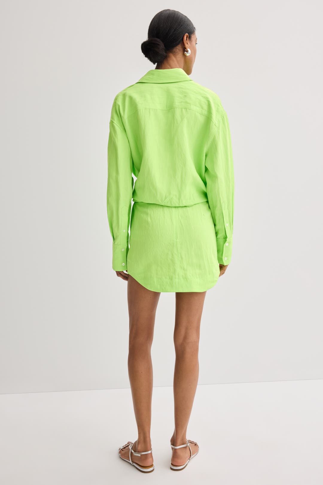 【送料&関税込】J.W. Anderson Curved Hem Mini Skirt J.W. Anderson Curved Hem Mini Skirt | italist