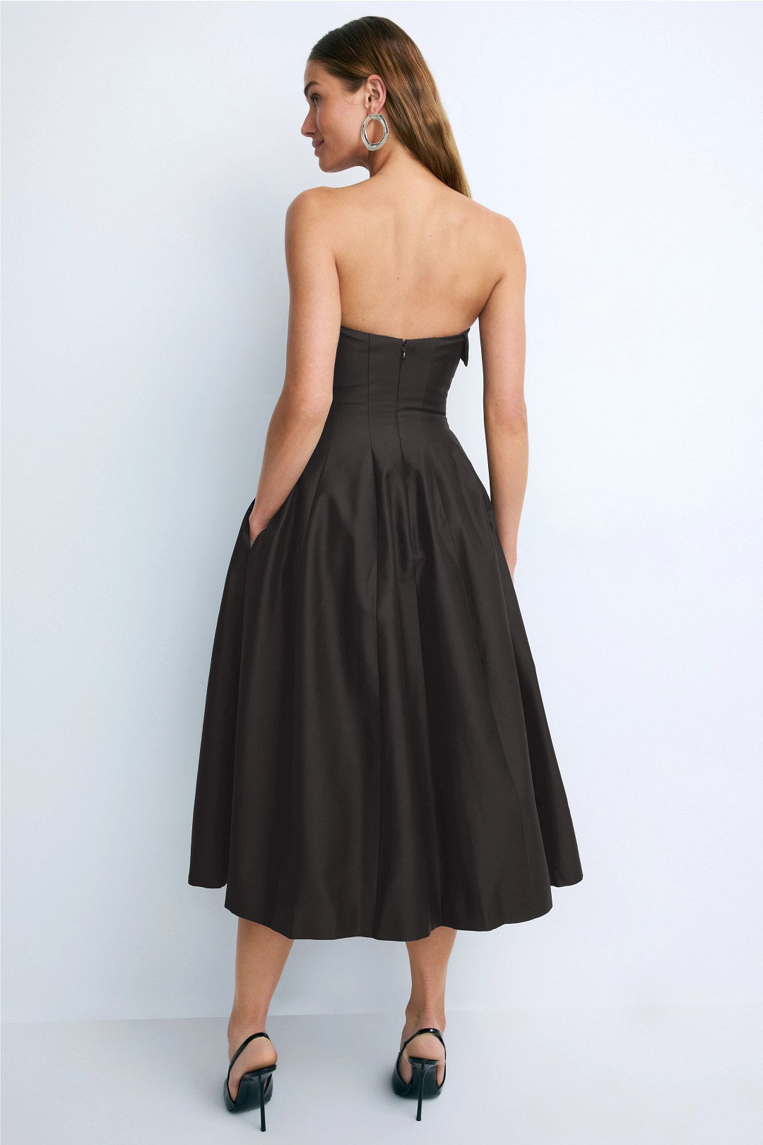 Tailored Strapless Midi Dress by Alberta Ferretti 2