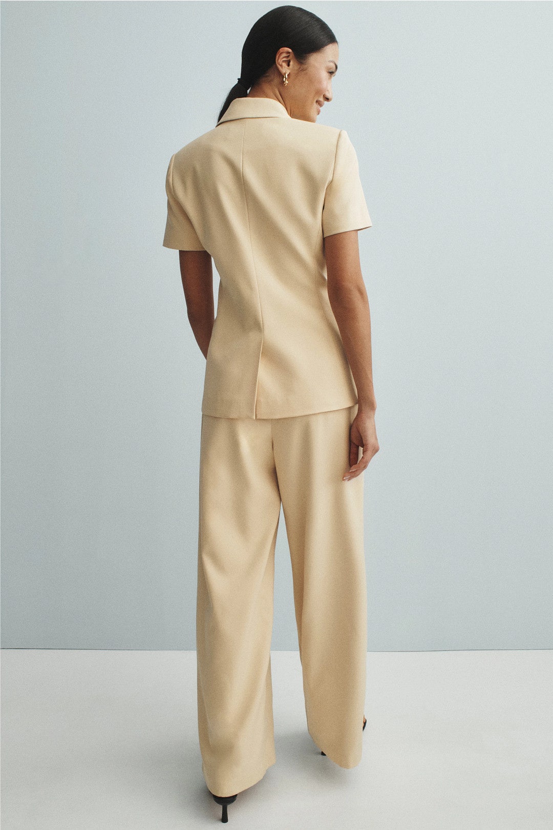 Short Sleeved Double Breasted Blazer by Toccin 1
