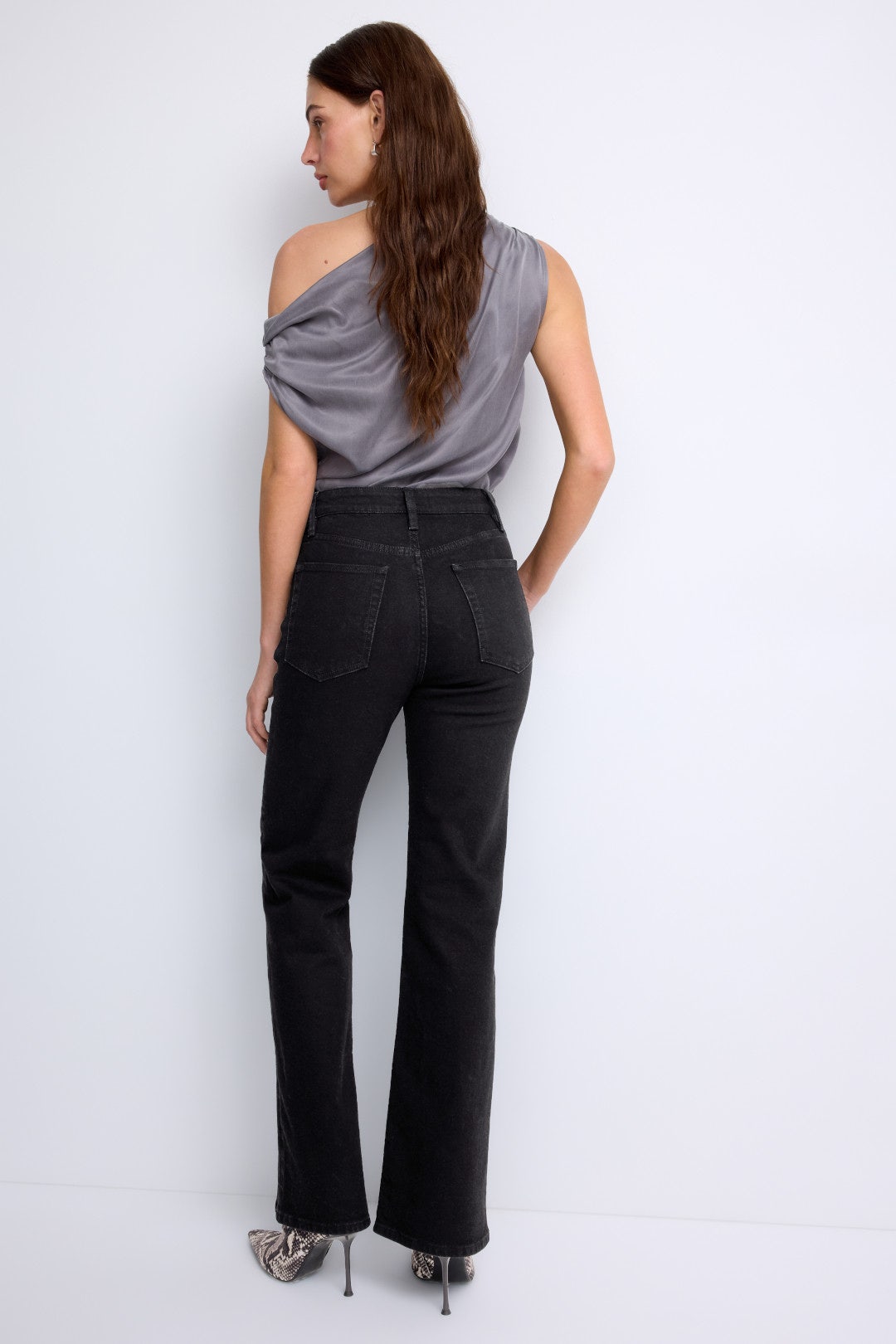 Arrow Flare Jeans by FRAME 2