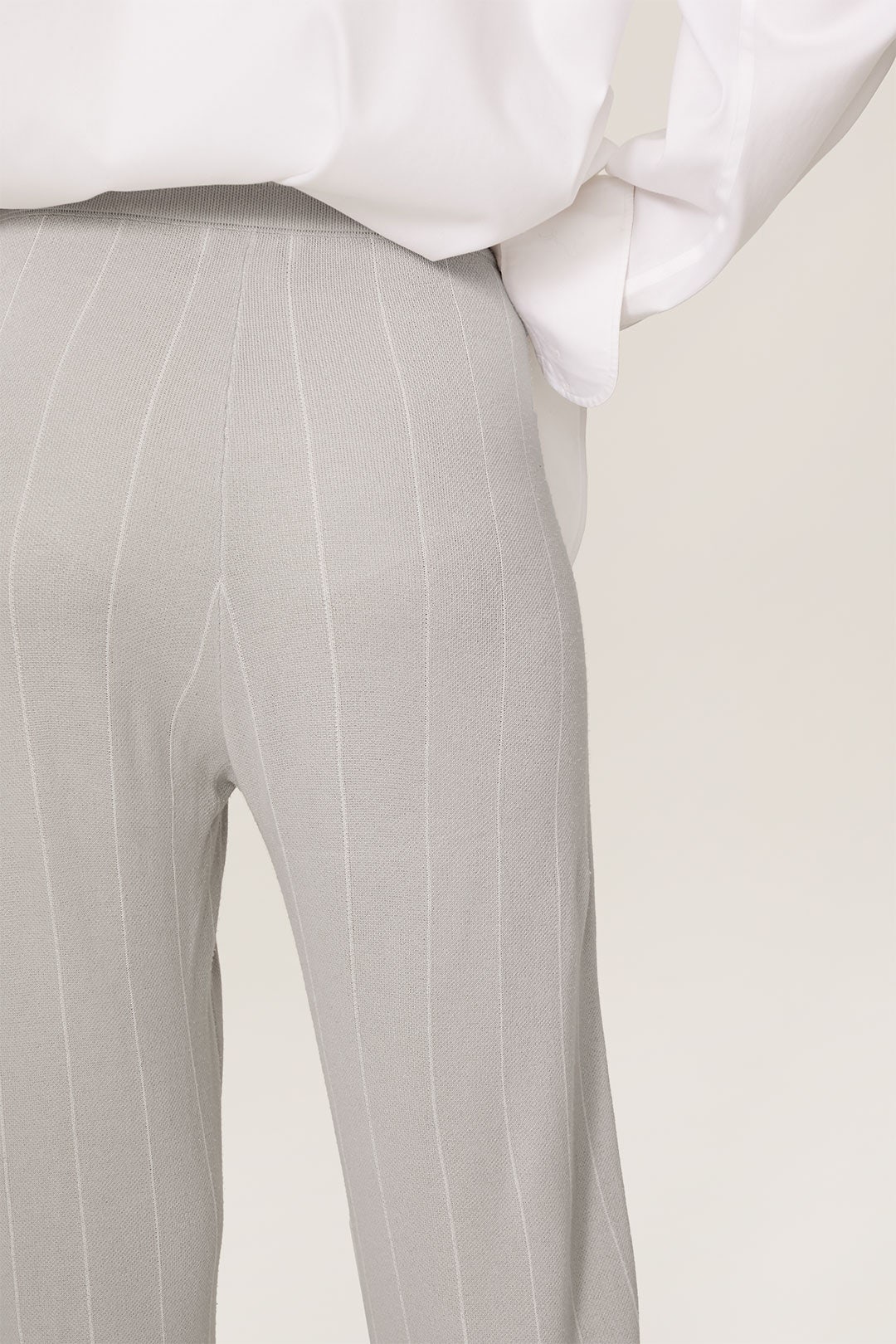 Grey Unstructured Pants by Club Monaco 1