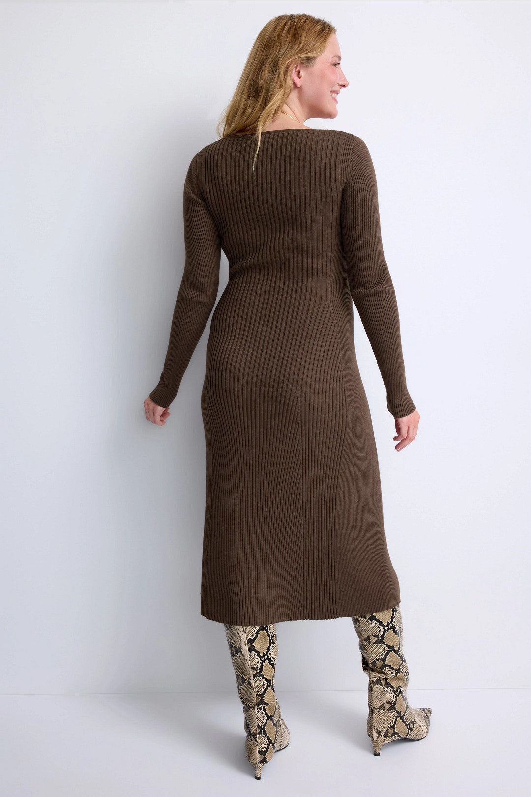 New Dasha Maternity Dress by HATCH 2