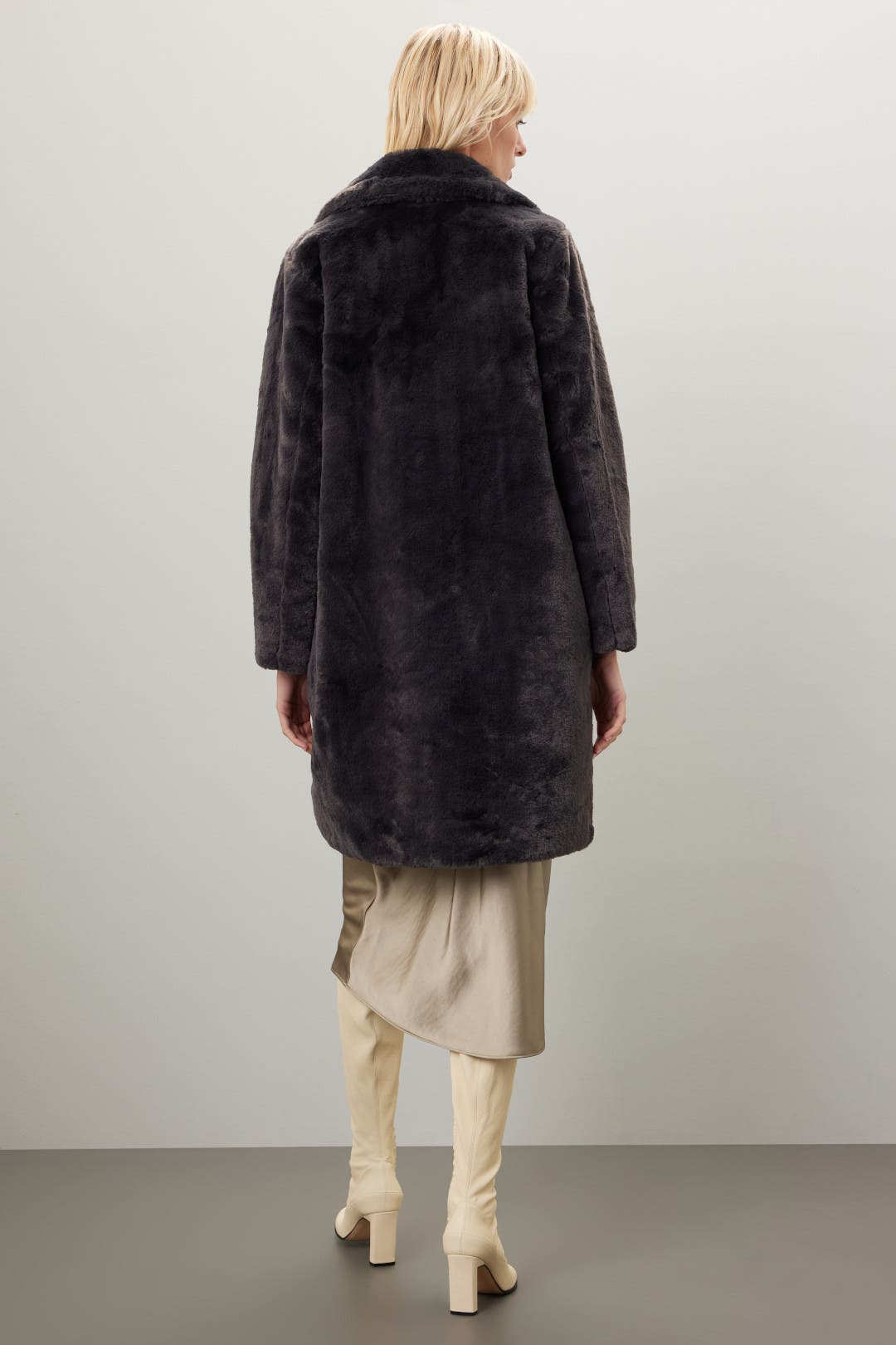 HLT ＊ Convertible Faux Fur Tippet Coat Convertible Faux Fur Tippet Coat M HLT