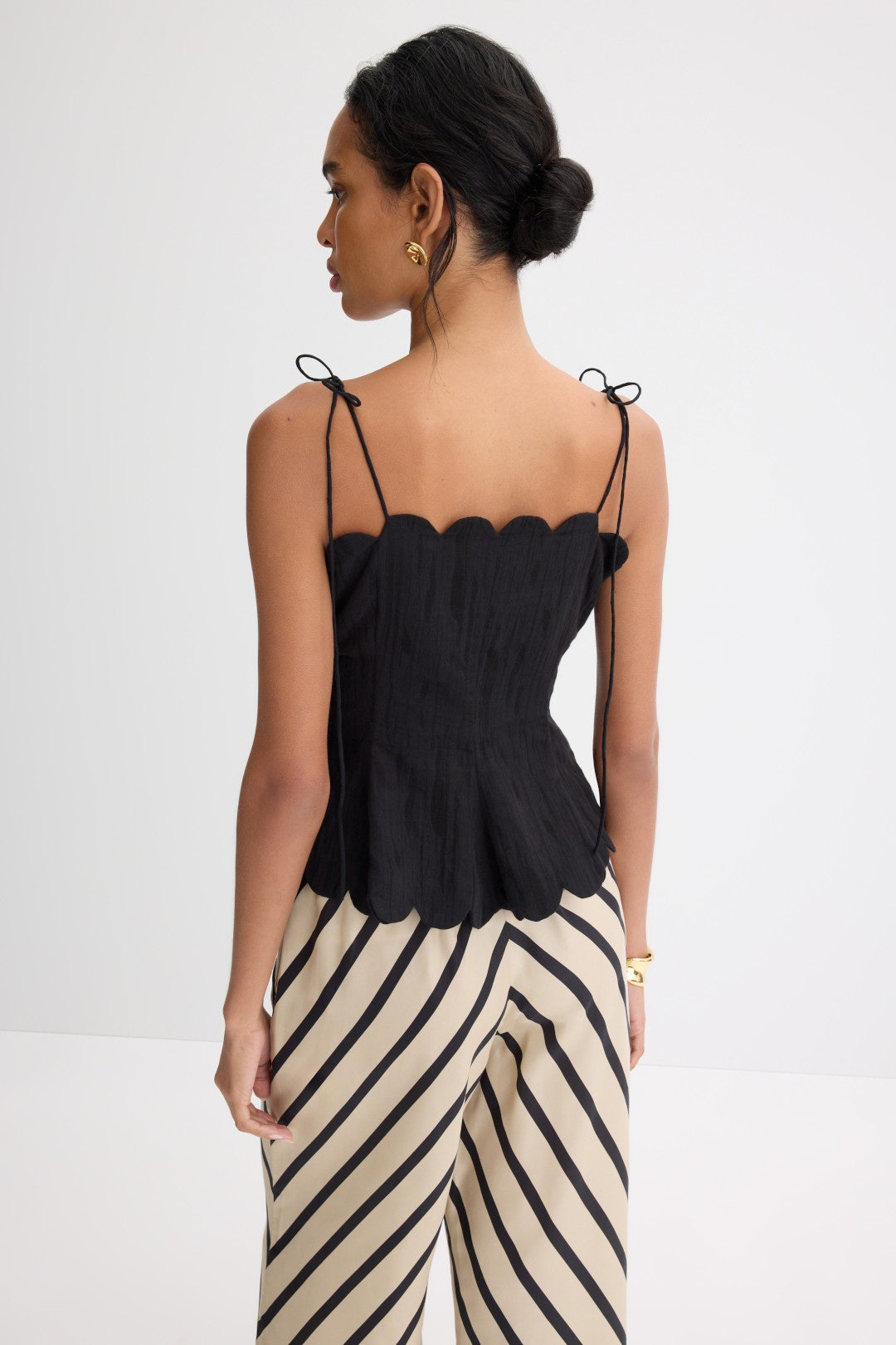 Yara Solid Tie Tank by Hofmann Copenhagen 2