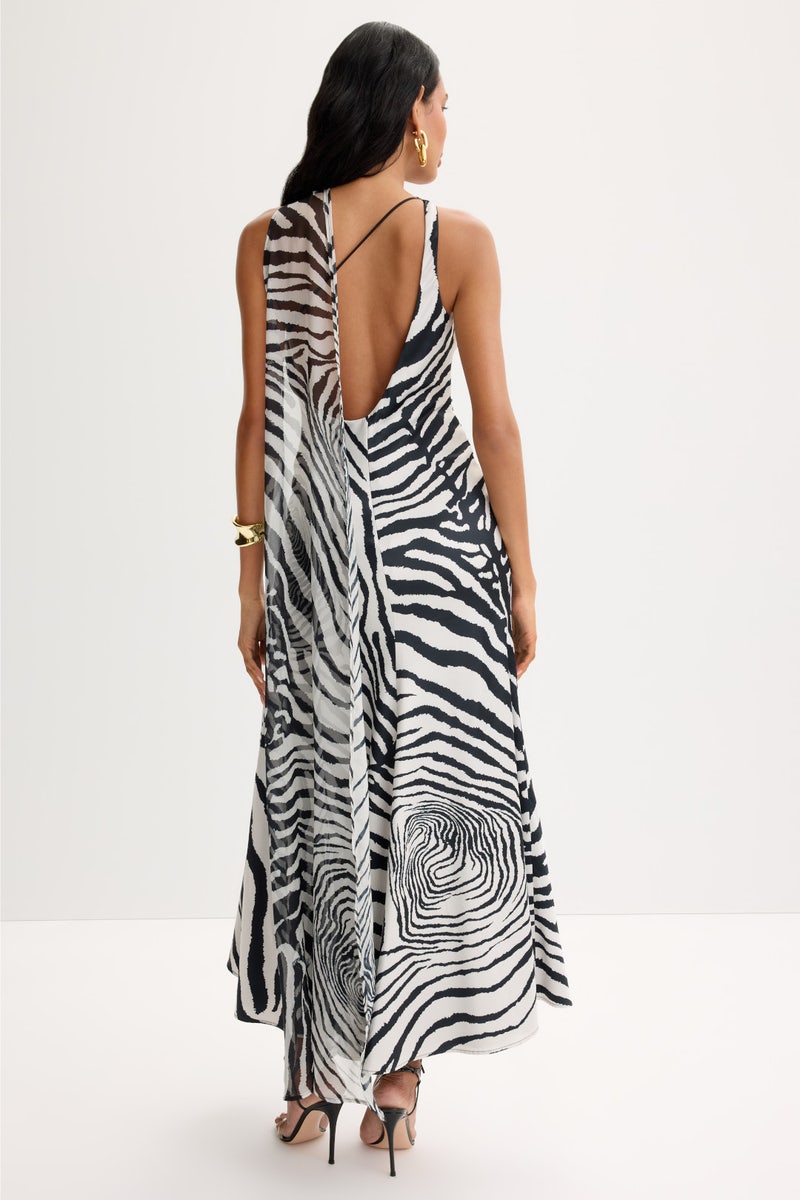 Nairobi Gown by DELFI Collective - Photo 2